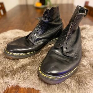 Men’s Dr Martens Size UK 10, US 11